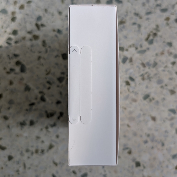 NIB Oura Ring 4, Black, Size 11 - Picture 3 of 3